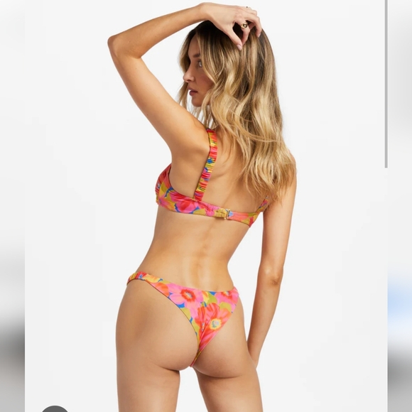 Billabong bikini set - Picture 3 of 5